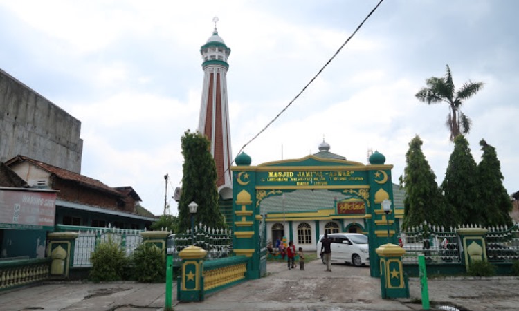 Alamat Masjid Jami' Al-Anwar