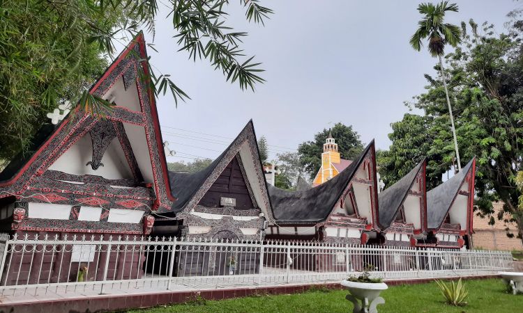 Sejarah Museum Huta Bolon Simanindo
