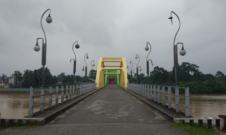 Sejarah lain Jembatan Beatrix