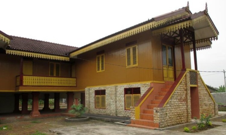 Istana Negeri Padang