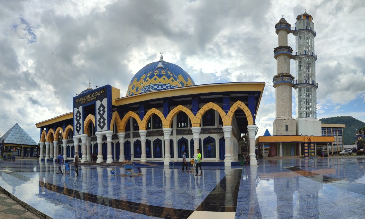 Masjid Agung As-Salam