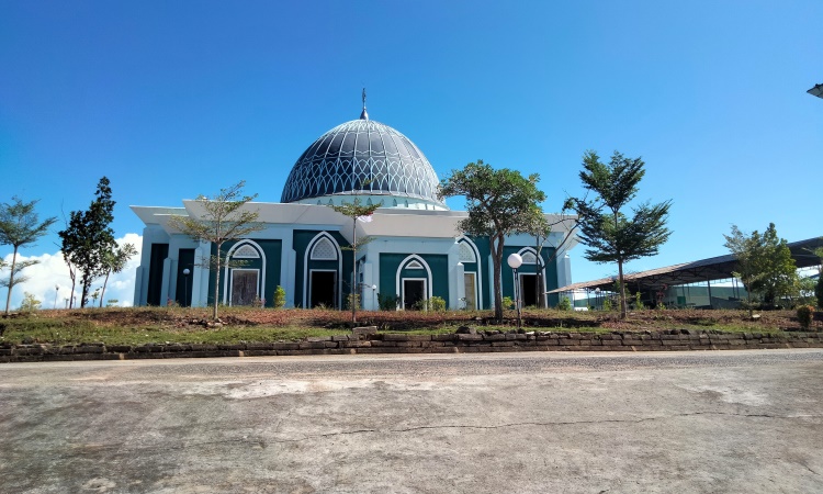 Masjid Raya Dompak