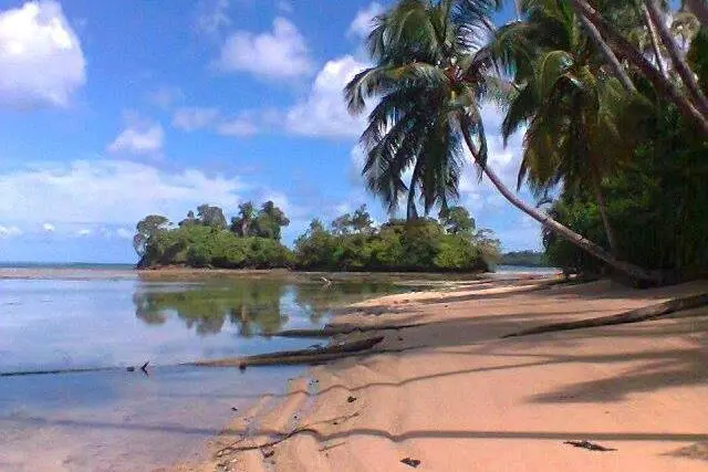 Pulau Tamang di Mandailing Natal