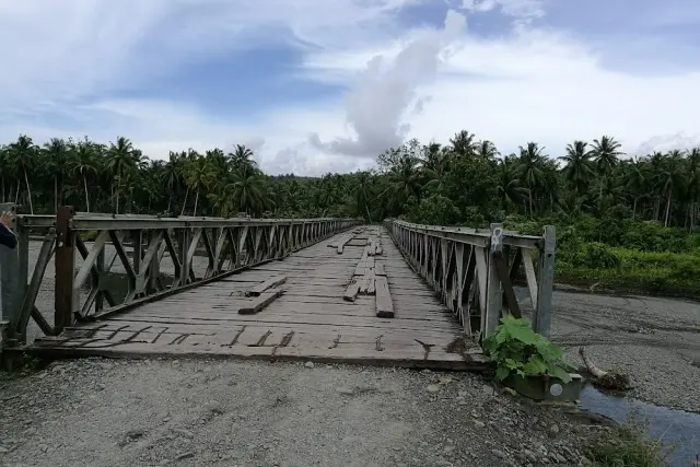 Jembatan O’ou