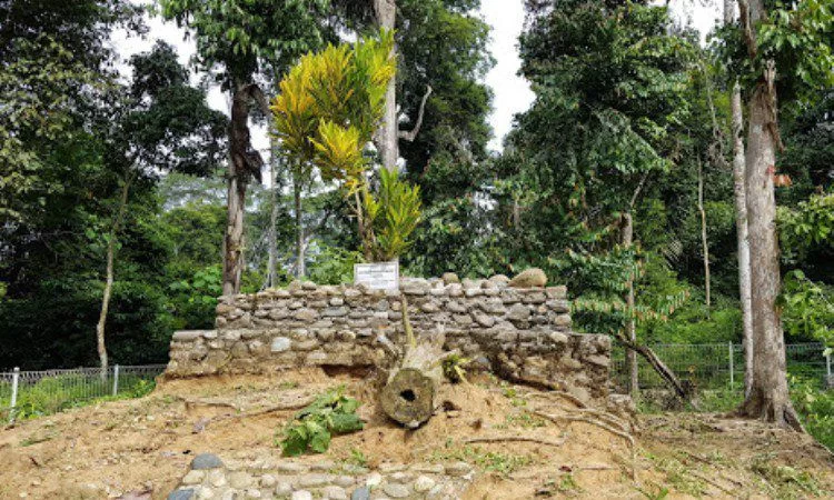 Makam Raja-Raja Rambah