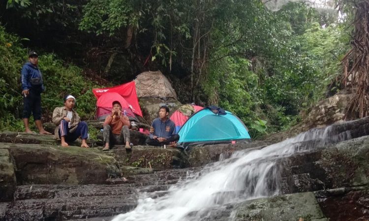 Aktivitas Gunung Betung Lampung_compressed