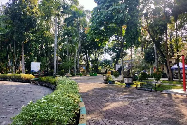 Alamat Taman Ahmad Yani