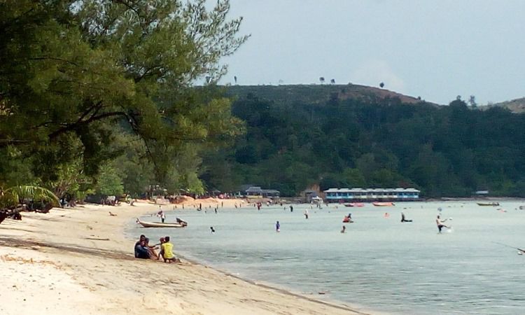 Aktivitas Lain Pantai Melayu Barelang Batam