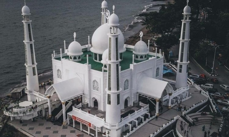 Kegiatan Masjid Al Hakim Padang