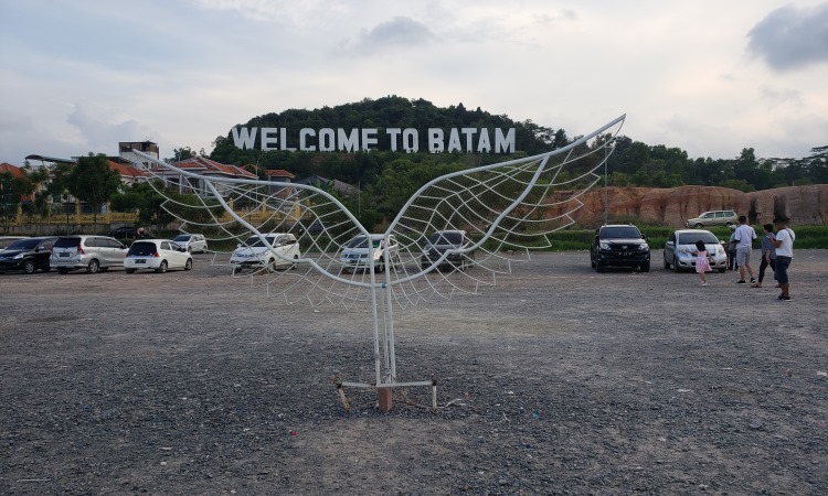 Daya Tarik Monumen Welcome to Batam