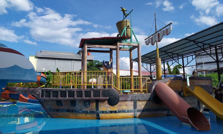 Alamat Arau Mini Waterpark